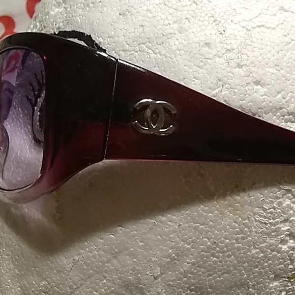 Chanel sunglasses - Picture 5 of 7